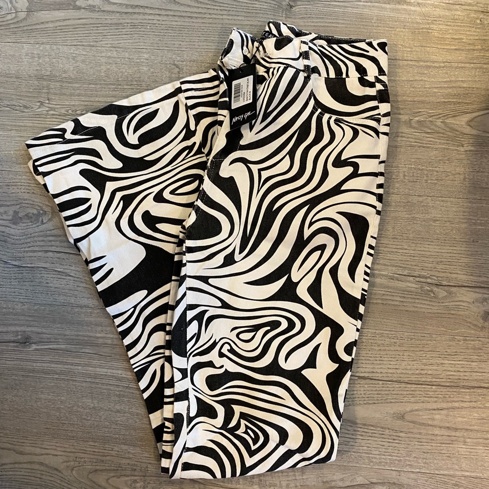 NWT nasty gal marble print denim straight leg jeans - Picture 2 of 6